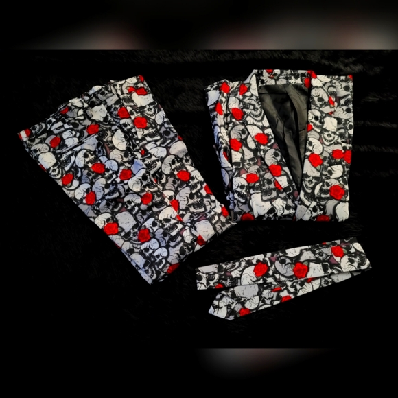 Era Spooky Skull & Roses Men's Suit Jacket Pants & Tie - Picture 1 of 11